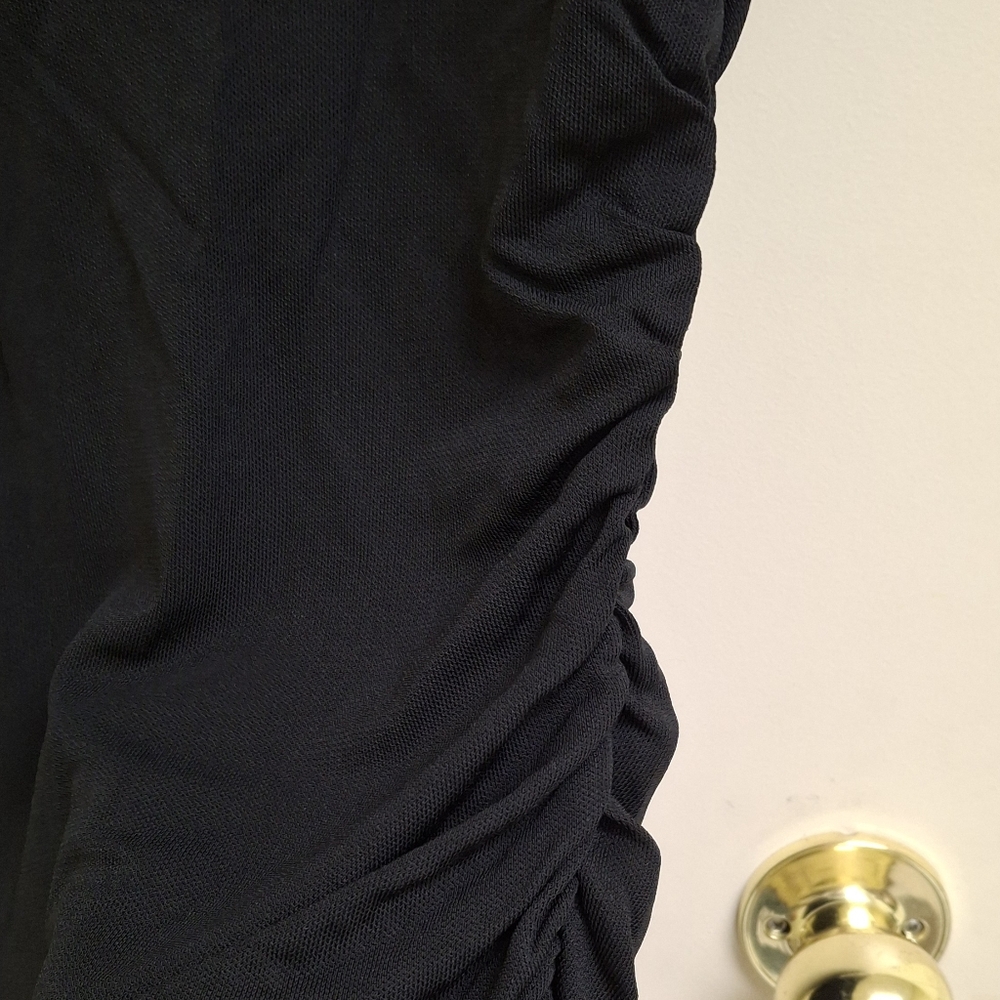 Top - Picture 2 of 7